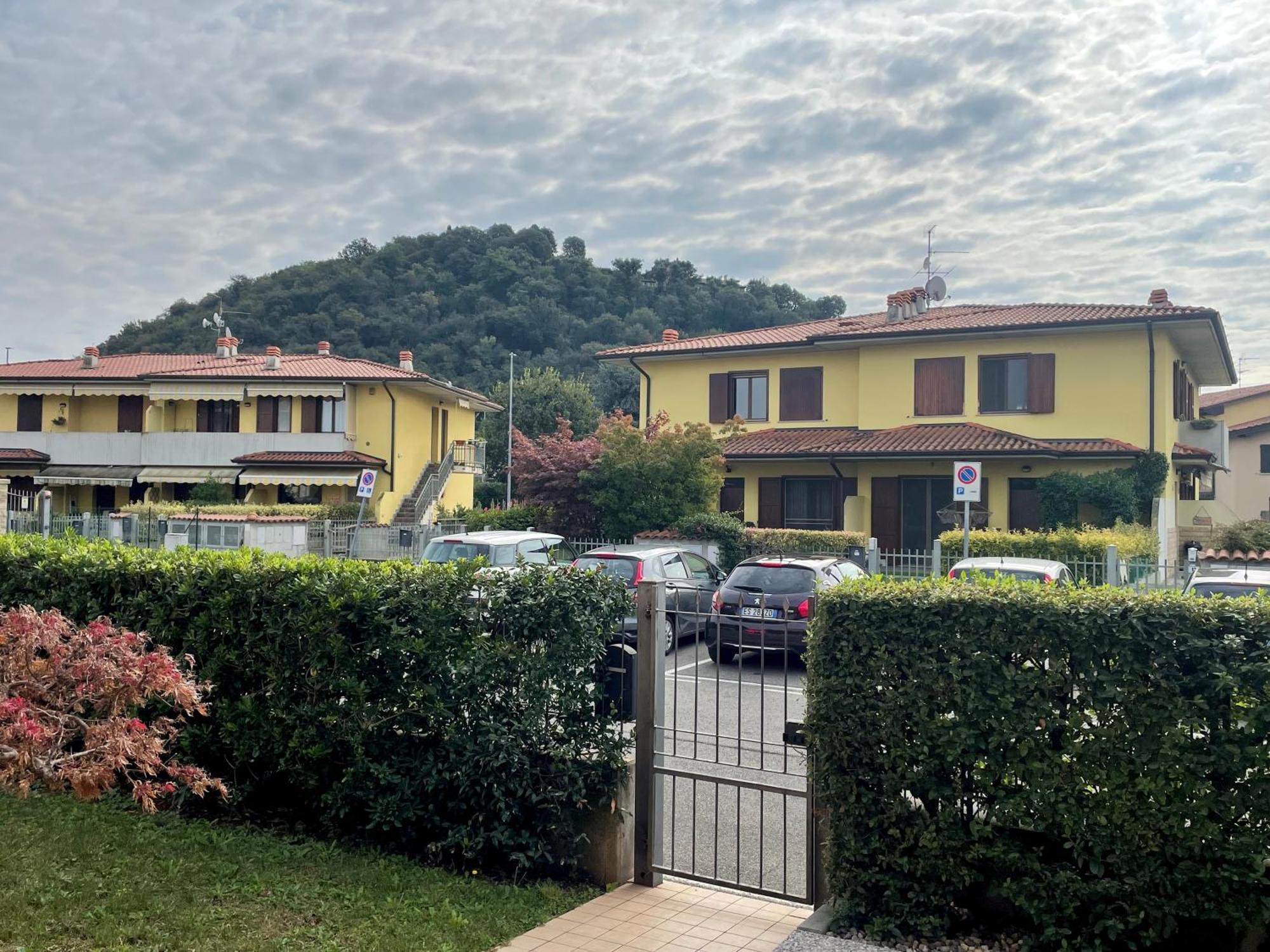 Casa Montorfano Erbusco Apartment Exterior photo